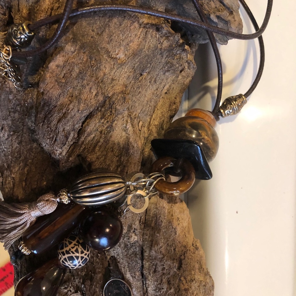 Necklace - Picture 2 of 13